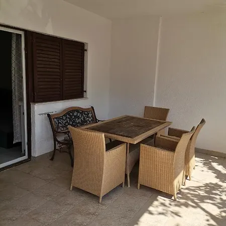 Apartment Lana Zablace